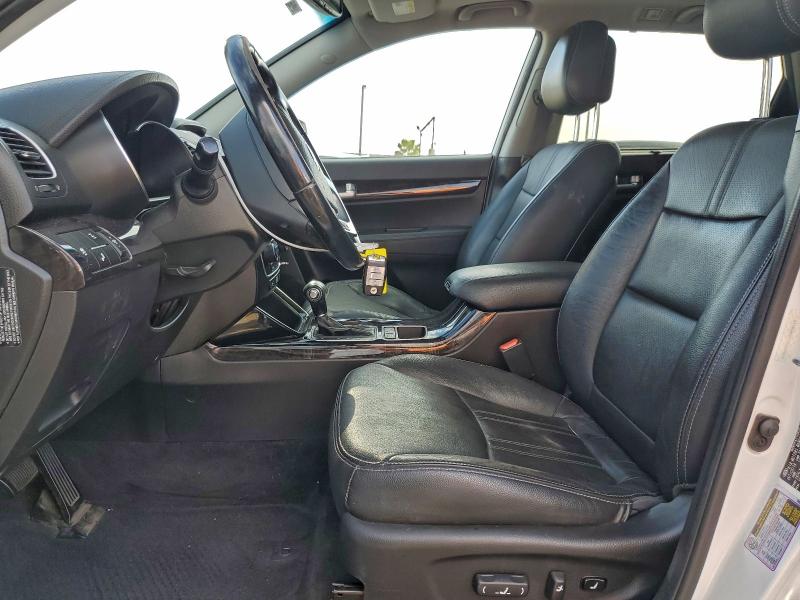 Фото 7 - KIA SORENTO