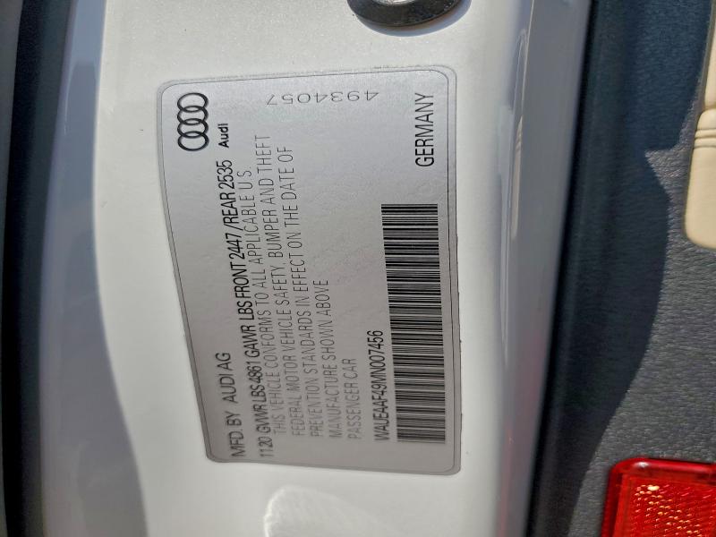 Фото 13 - AUDI A4