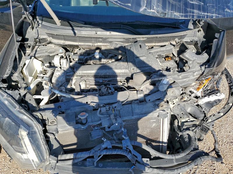 Фото 12 - NISSAN ROGUE