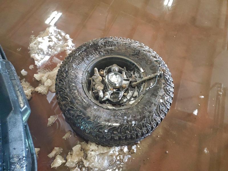 Фото 13 - FORD BRONCO