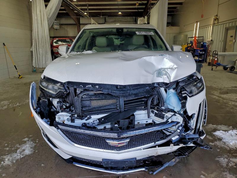 Фото 5 - CADILLAC XT6