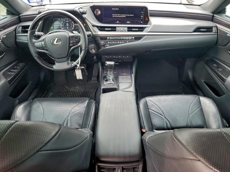 Фото 8 - LEXUS ES350