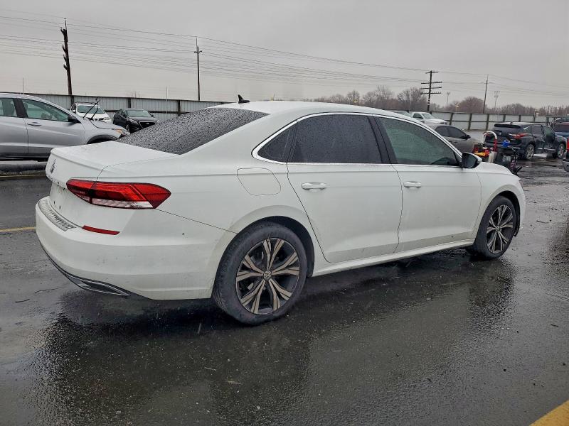 Фото 3 - VOLKSWAGEN PASSAT