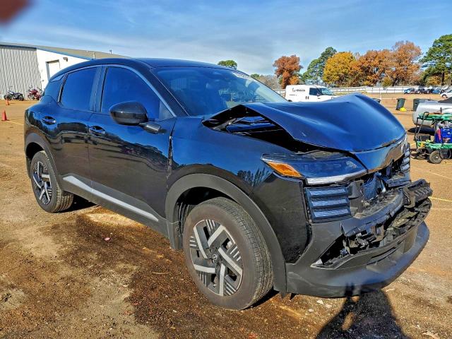 Фото 4 - NISSAN KICKS