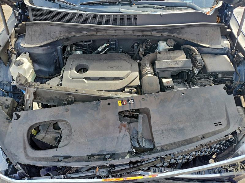 Фото 12 - KIA SORENTO