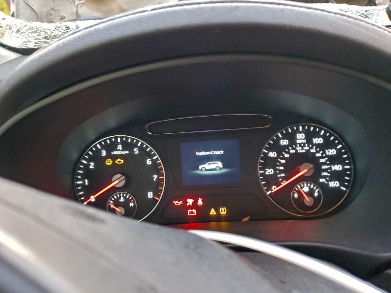 Фото 9 - KIA SORENTO