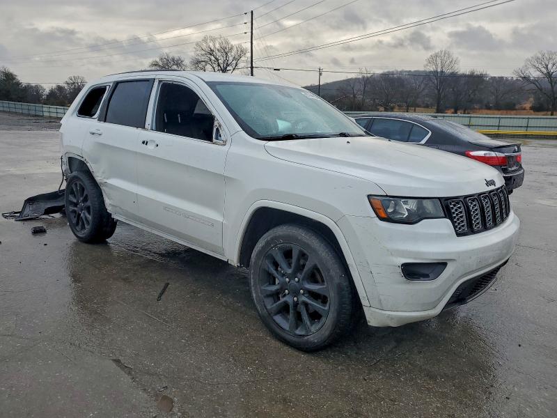 Фото 4 - JEEP GRAND CHER