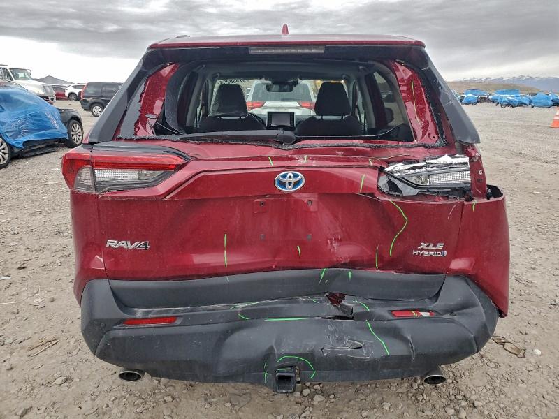 Фото 6 - TOYOTA RAV4