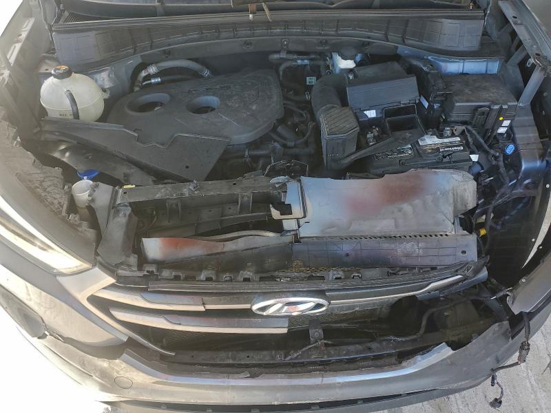 Фото 12 - HYUNDAI TUCSON