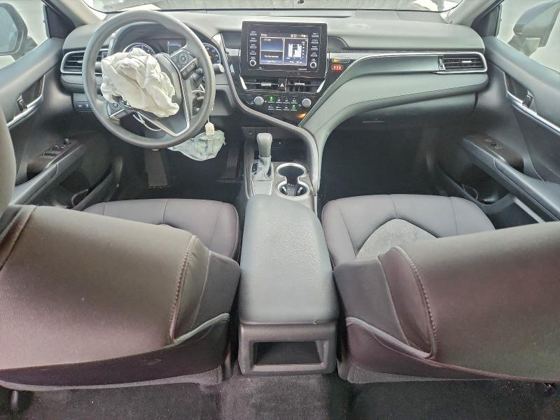 Фото 8 - TOYOTA CAMRY