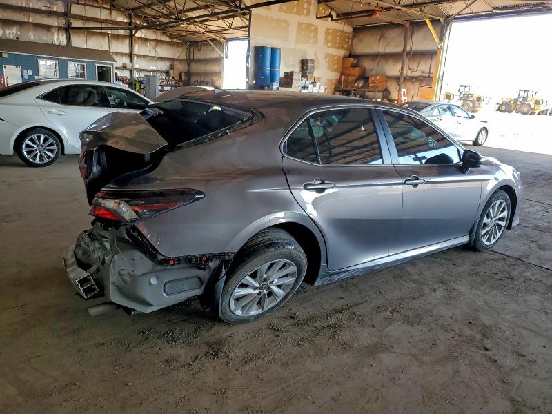 Фото 3 - TOYOTA CAMRY