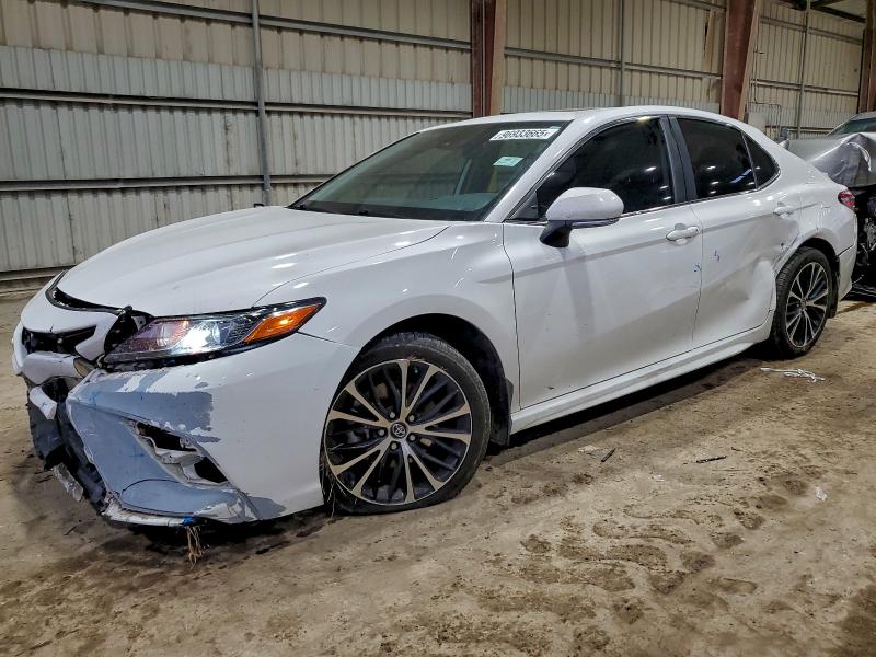 Фото 1 - TOYOTA CAMRY