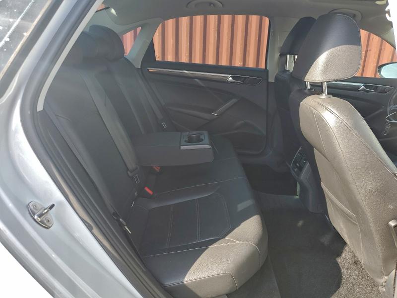 Фото 10 - VOLKSWAGEN PASSAT