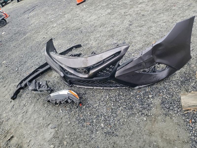 Фото 12 - TOYOTA CAMRY