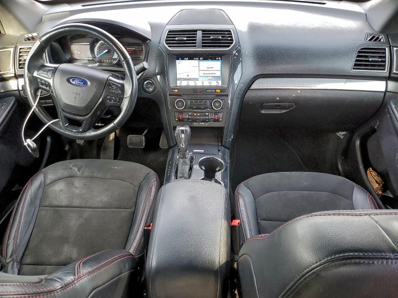 Фото 8 - FORD EXPLORER