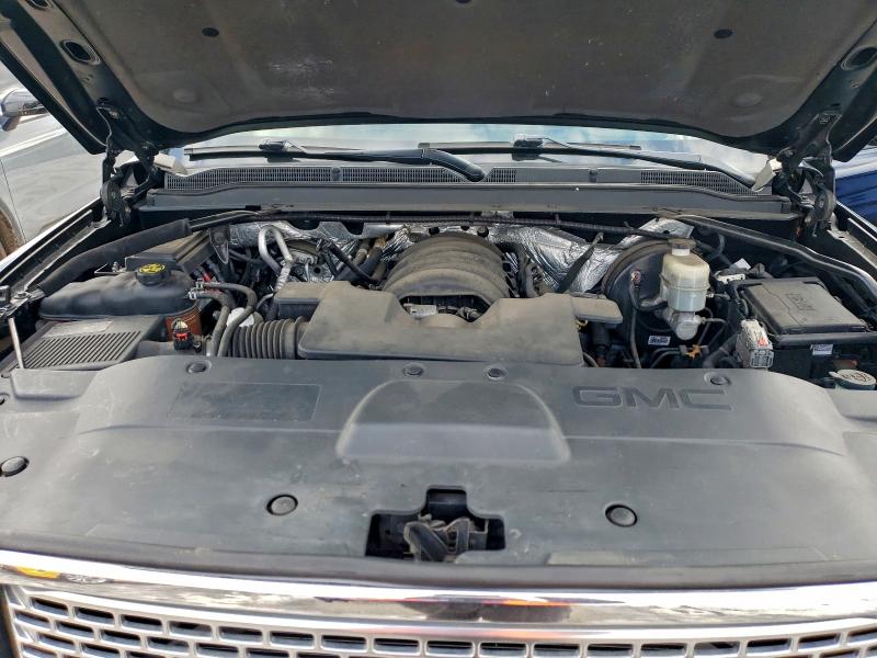 Фото 12 - GMC YUKON