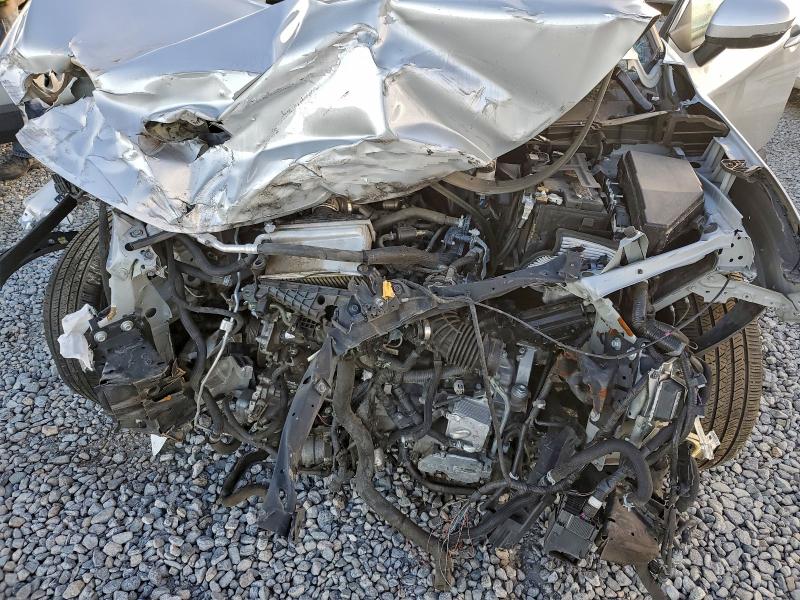 Фото 12 - NISSAN ROGUE