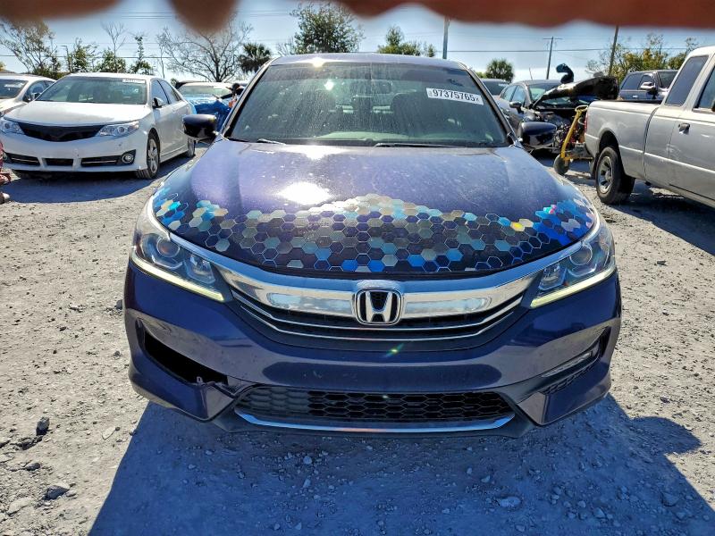 Фото 5 - HONDA ACCORD