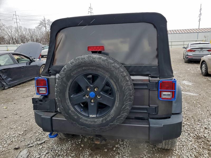 Фото 6 - JEEP WRANGLER