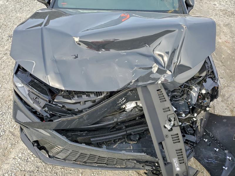 Фото 11 - TOYOTA CAMRY