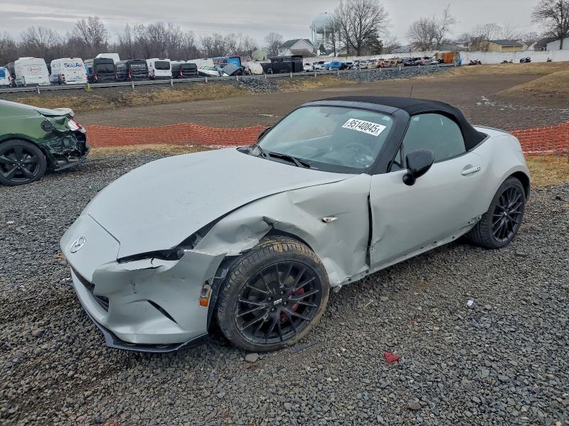 MAZDA MX5 2017 VIN JM1NDAC7XH0120036