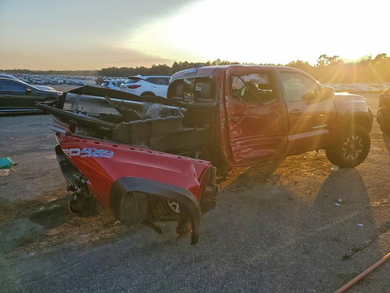 Фото 3 - TOYOTA TACOMA