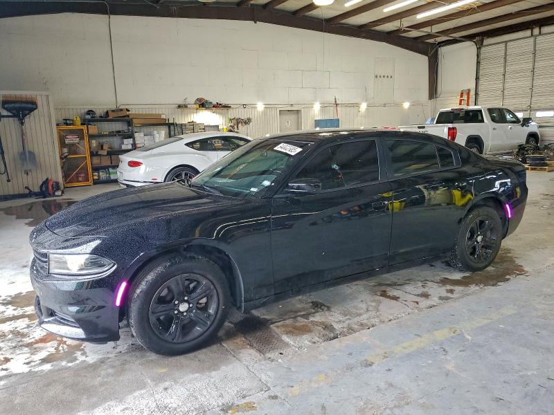 Фото 1 - DODGE CHARGER