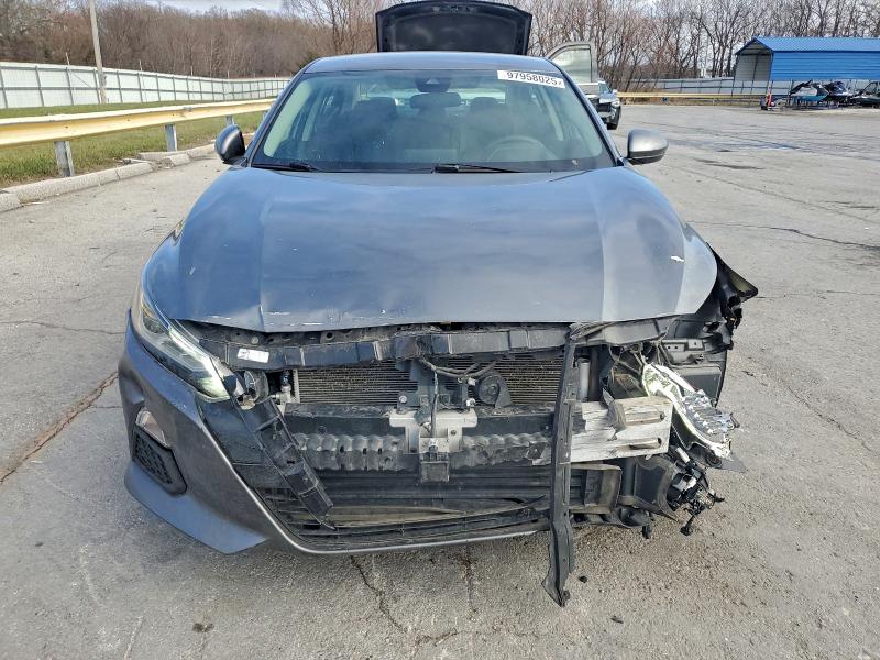 Фото 5 - NISSAN ALTIMA