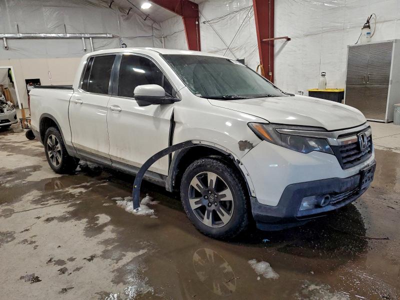 Фото 4 - HONDA RIDGELINE