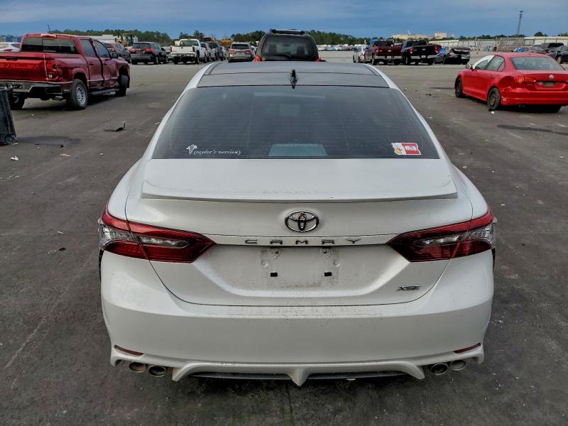 Фото 6 - TOYOTA CAMRY