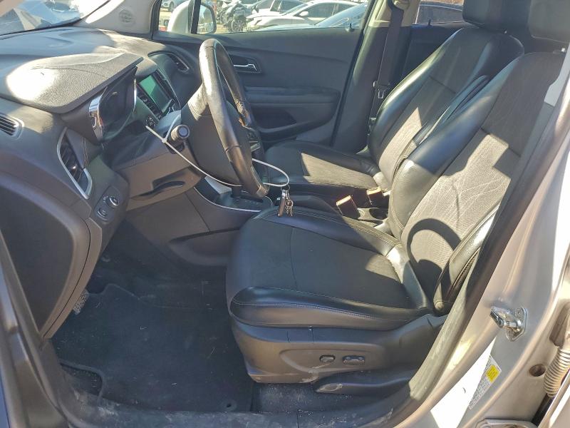 Фото 7 - CHEVROLET TRAX