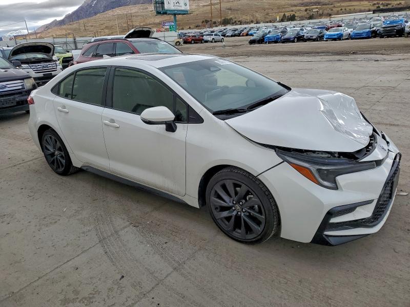 Фото 4 - TOYOTA COROLLA