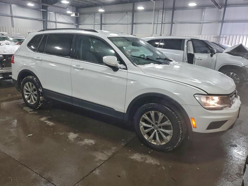 Фото 4 - VOLKSWAGEN TIGUAN