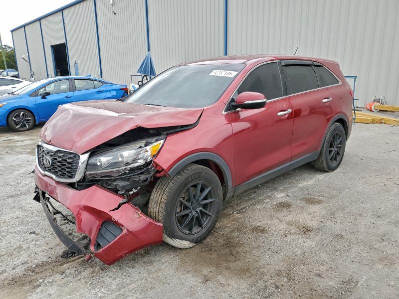 Фото 1 - KIA SORENTO