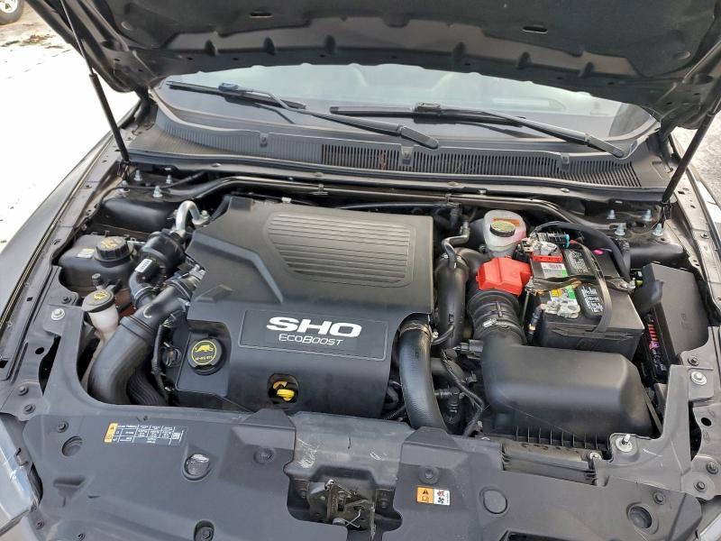 FORD TAURUS 2018 VIN 1FAHP2KT2JG134282