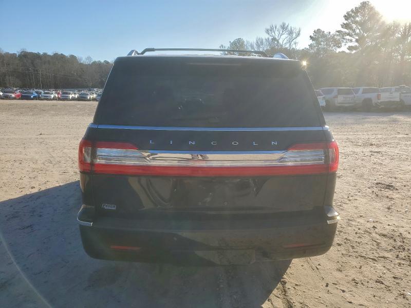 Фото 6 - LINCOLN NAVIGATOR