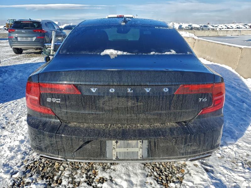 Фото 6 - VOLVO S90