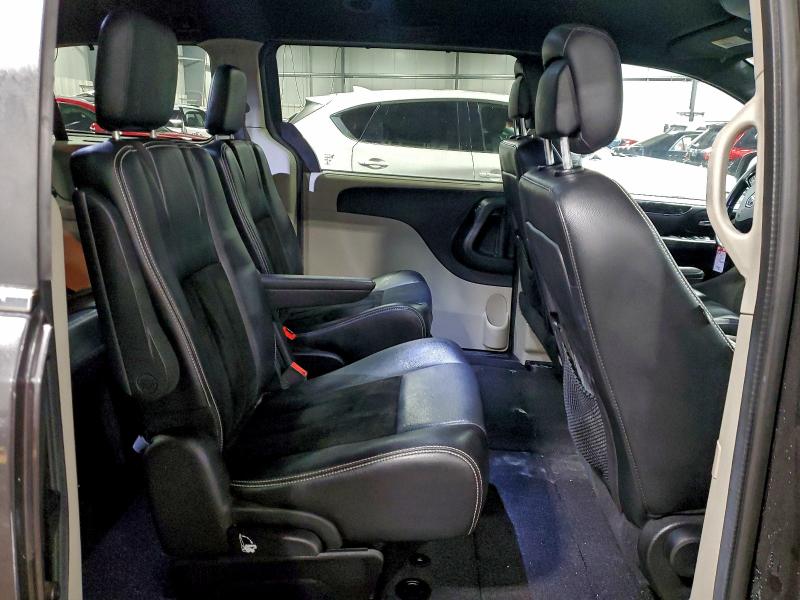 Фото 11 - DODGE CARAVAN