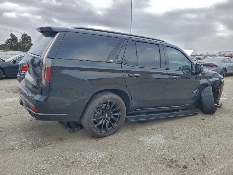 Фото 3 - CADILLAC ESCALADE