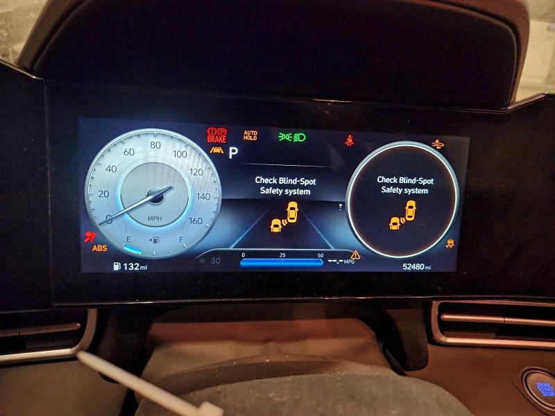 Фото 9 - HYUNDAI ELANTRA