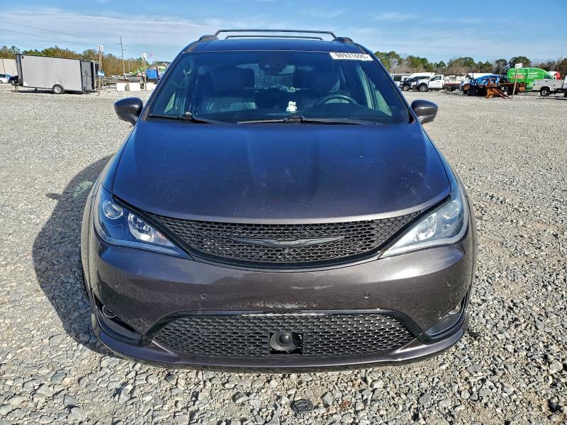 Фото 5 - CHRYSLER PACIFICA