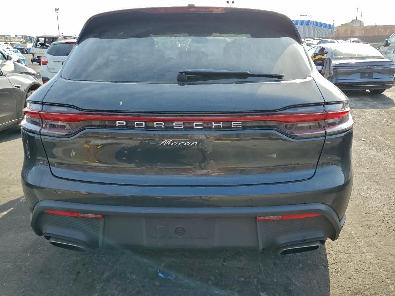 Фото 6 - PORSCHE MACAN