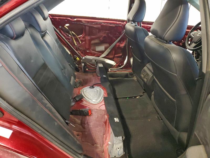 Фото 10 - TOYOTA CAMRY