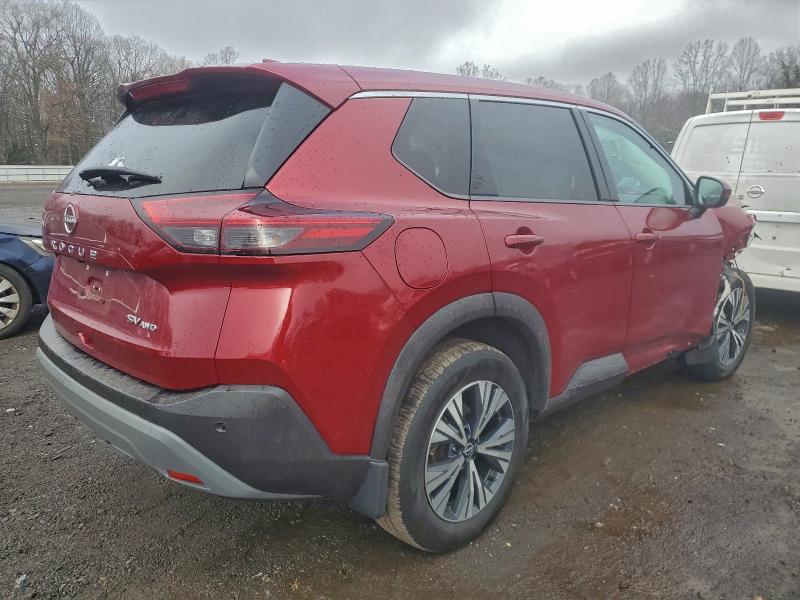 Фото 3 - NISSAN ROGUE