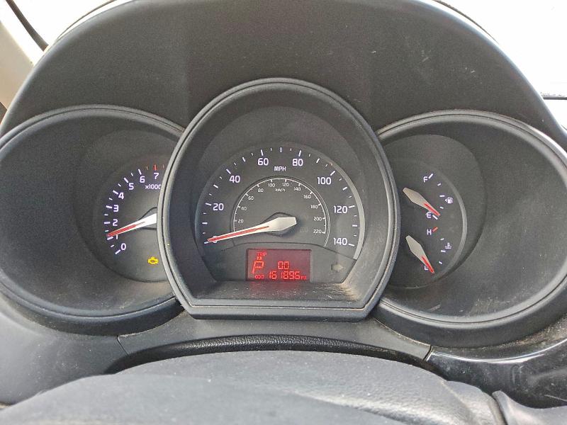 Фото 9 - KIA RIO