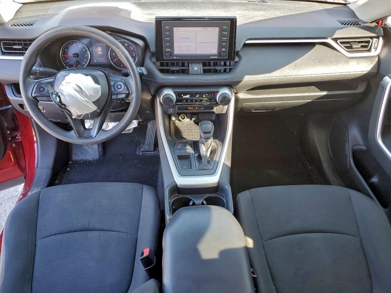 Фото 8 - TOYOTA RAV4