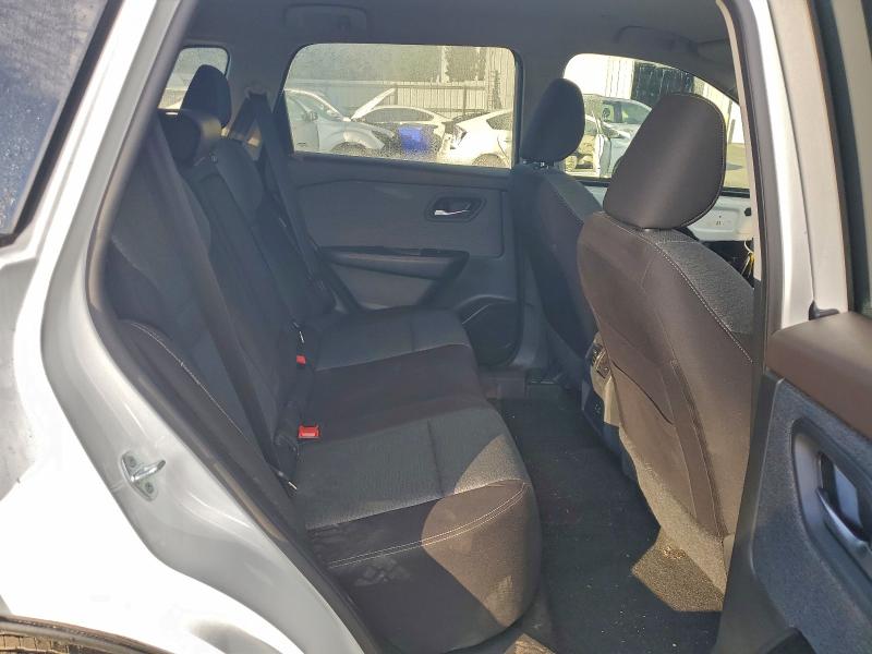 Фото 10 - NISSAN ROGUE