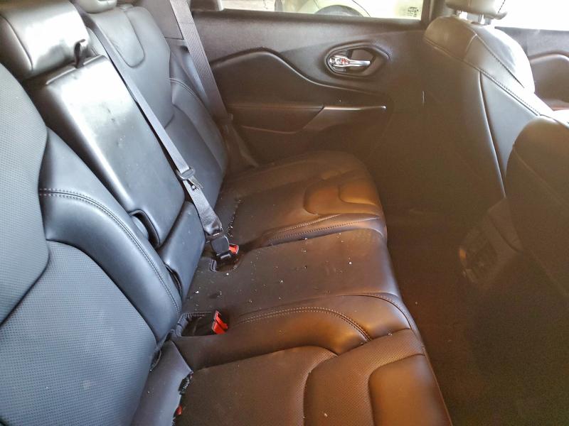 Фото 11 - JEEP GRAND CHER