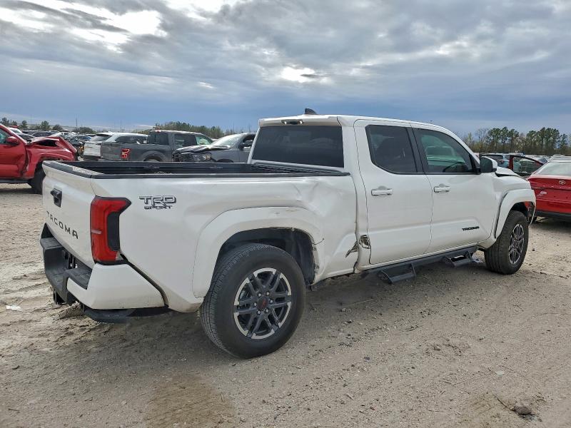 Фото 3 - TOYOTA TACOMA