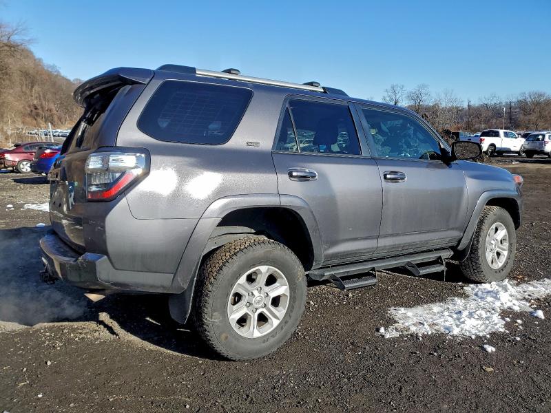 Фото 3 - TOYOTA 4RUNNER